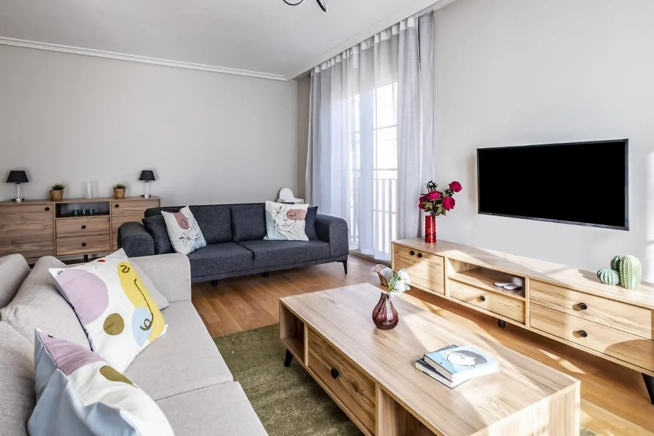 Residence Flat With Balcony In Umraniye Provincia di Provincia di Istanbul