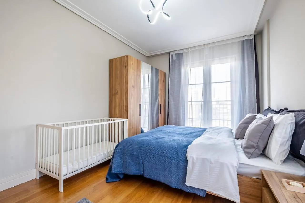 اسطنبول Residence Flat With Balcony In Umraniye 0*,