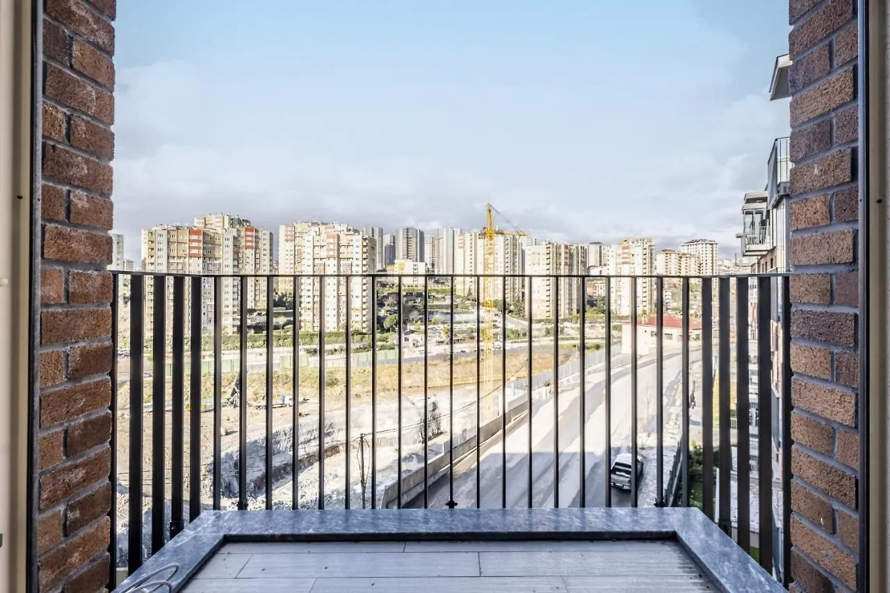 Residence Flat With Balcony In Umraniye Provincia di Provincia di Istanbul Appartamento